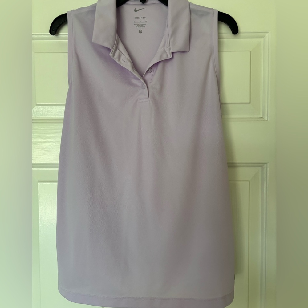 Nike Dri-Fit Women's Sleeveless Top in Lavender
